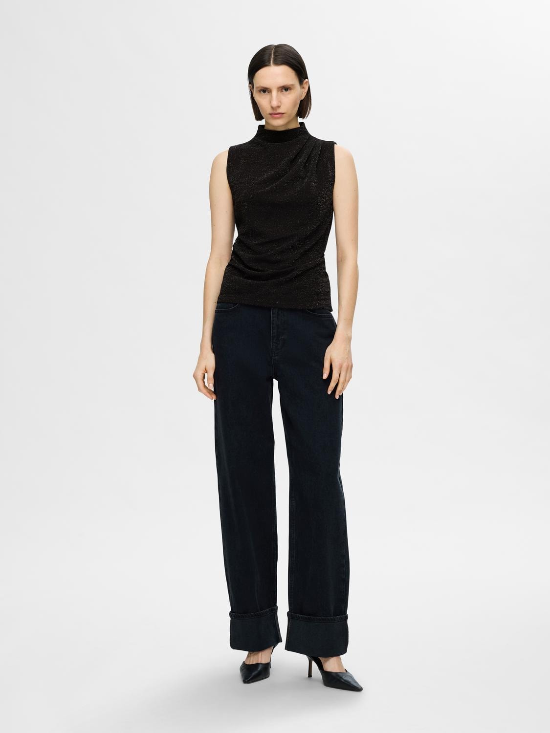 Marwa Sl High Neck Top - Black