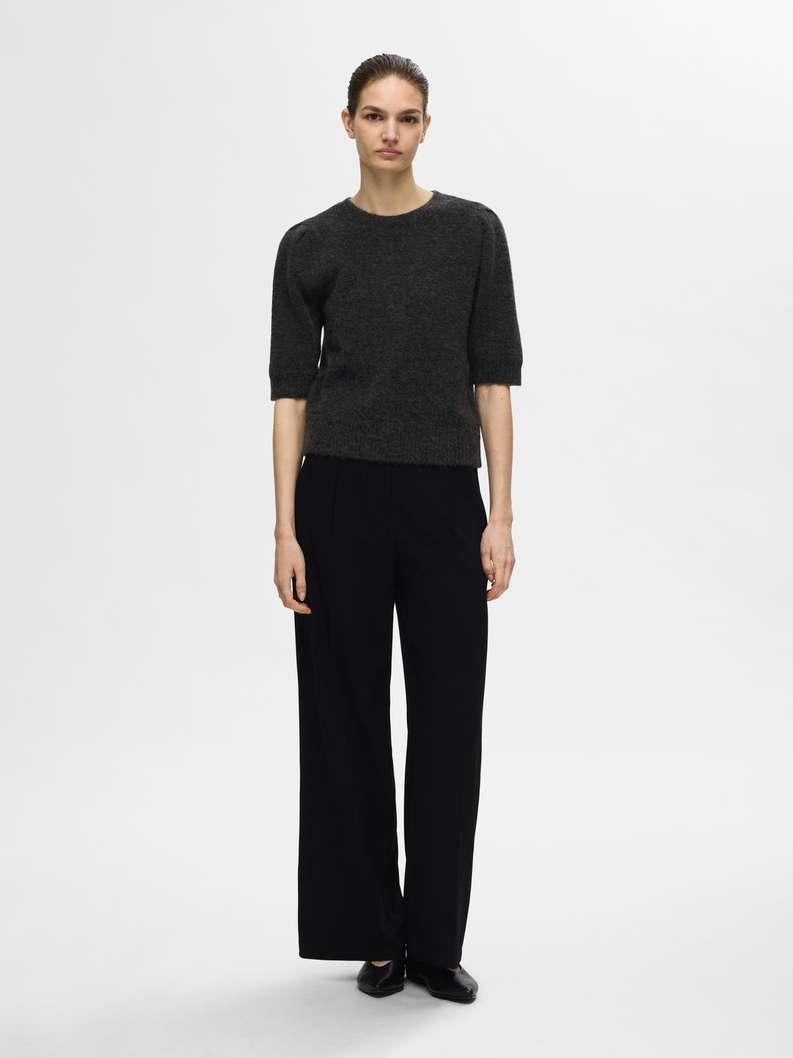 Lulu Ss Open Back Knit O-Neck - Volcanic Ash Melange