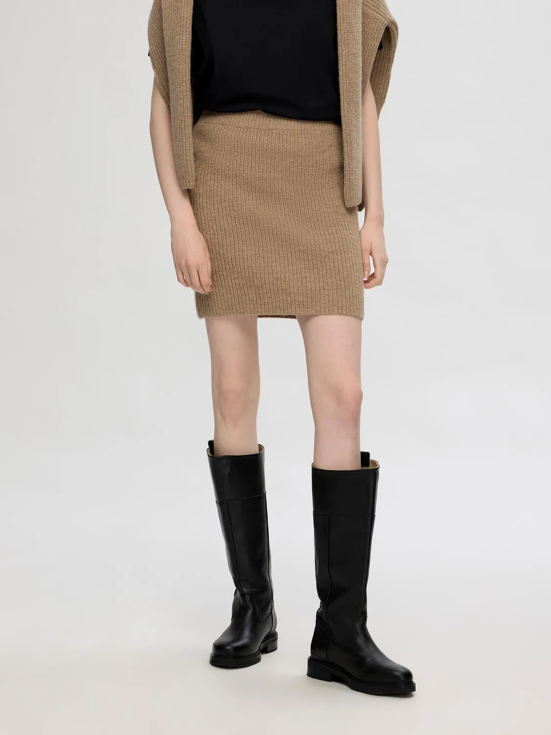 Mary Short Knit Skirt - Irish Cream