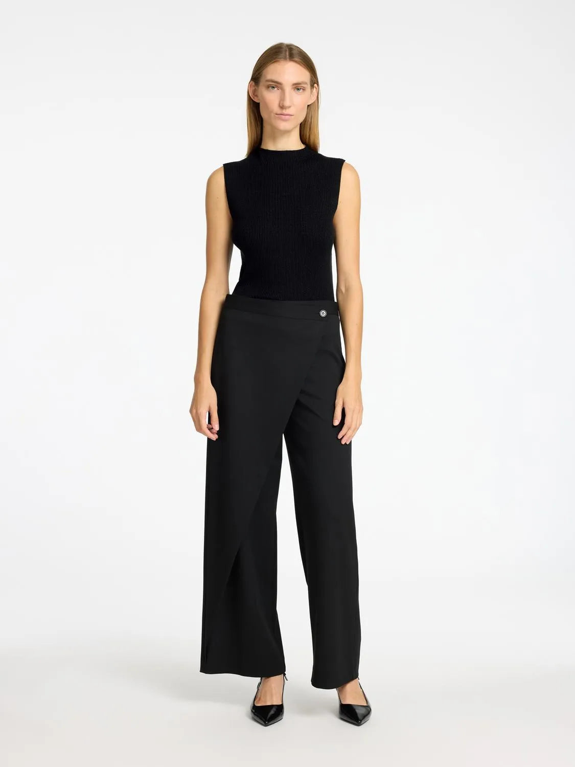 Lura Lurex Sl Knit High Neck - Black Tonal Lurex