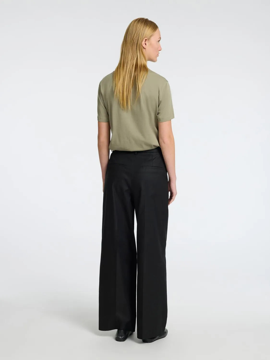 Myessential Ss O-Neck Tee Noos - Vetiver