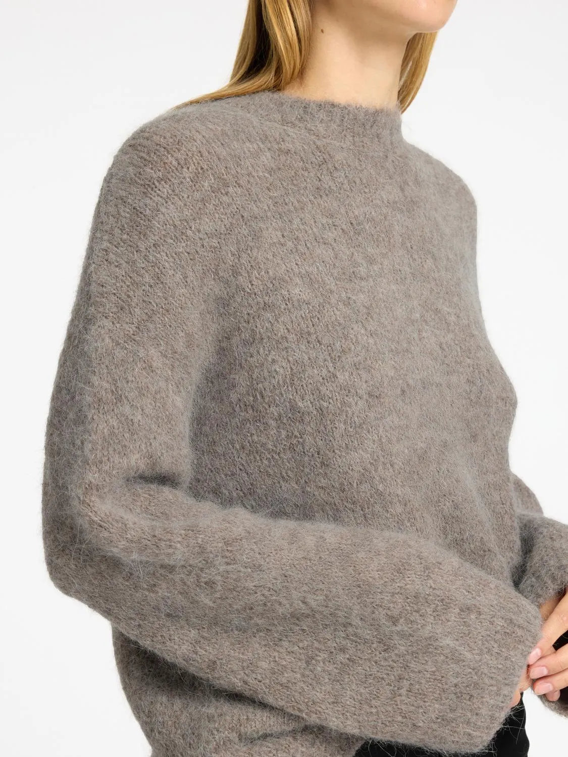 Gabella Ls Knit O-Neck Camp - Steel Gray