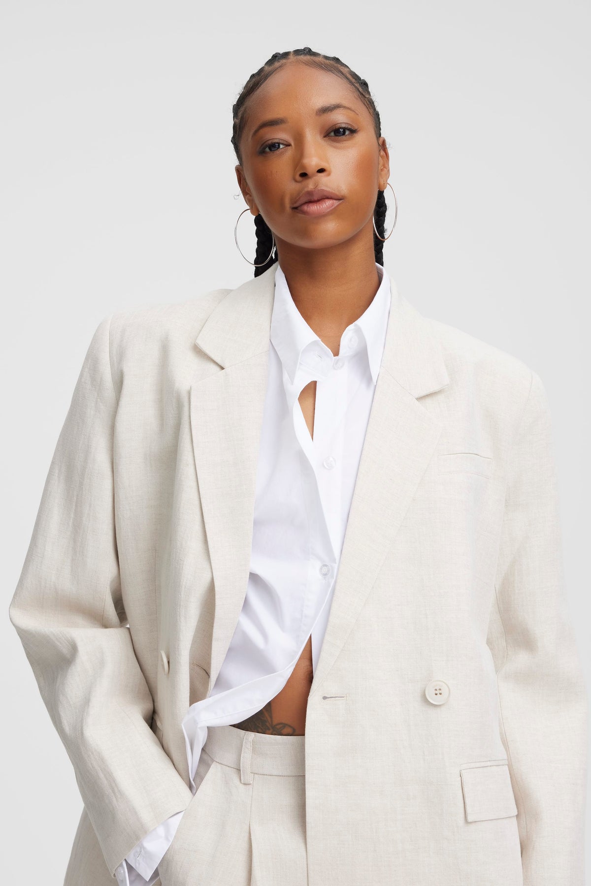 LizaGZ Linen Blazer - Tammy Light Sand