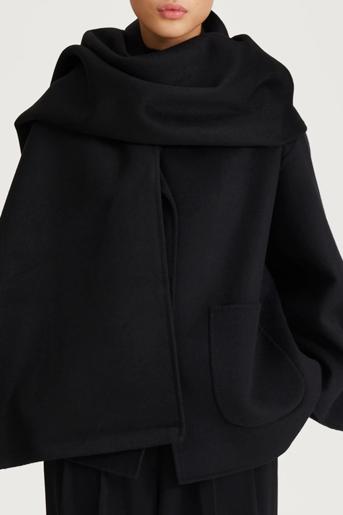 Tecla Scarf - Black