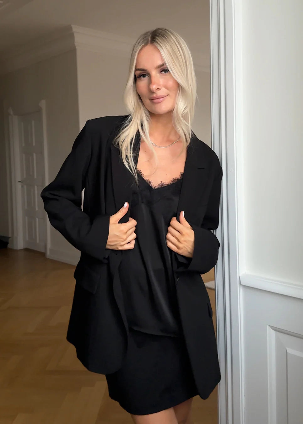 Tenja Top - Black