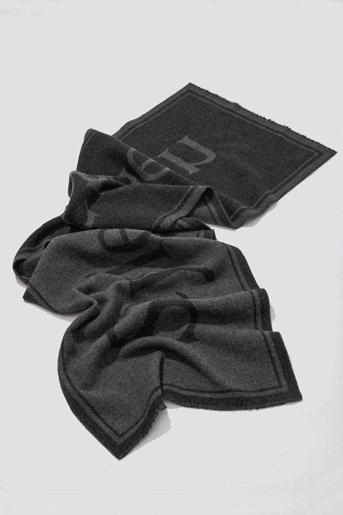 Thalia Scarf - Dark Grey
