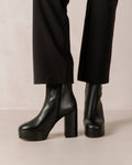 Thunder -  Black