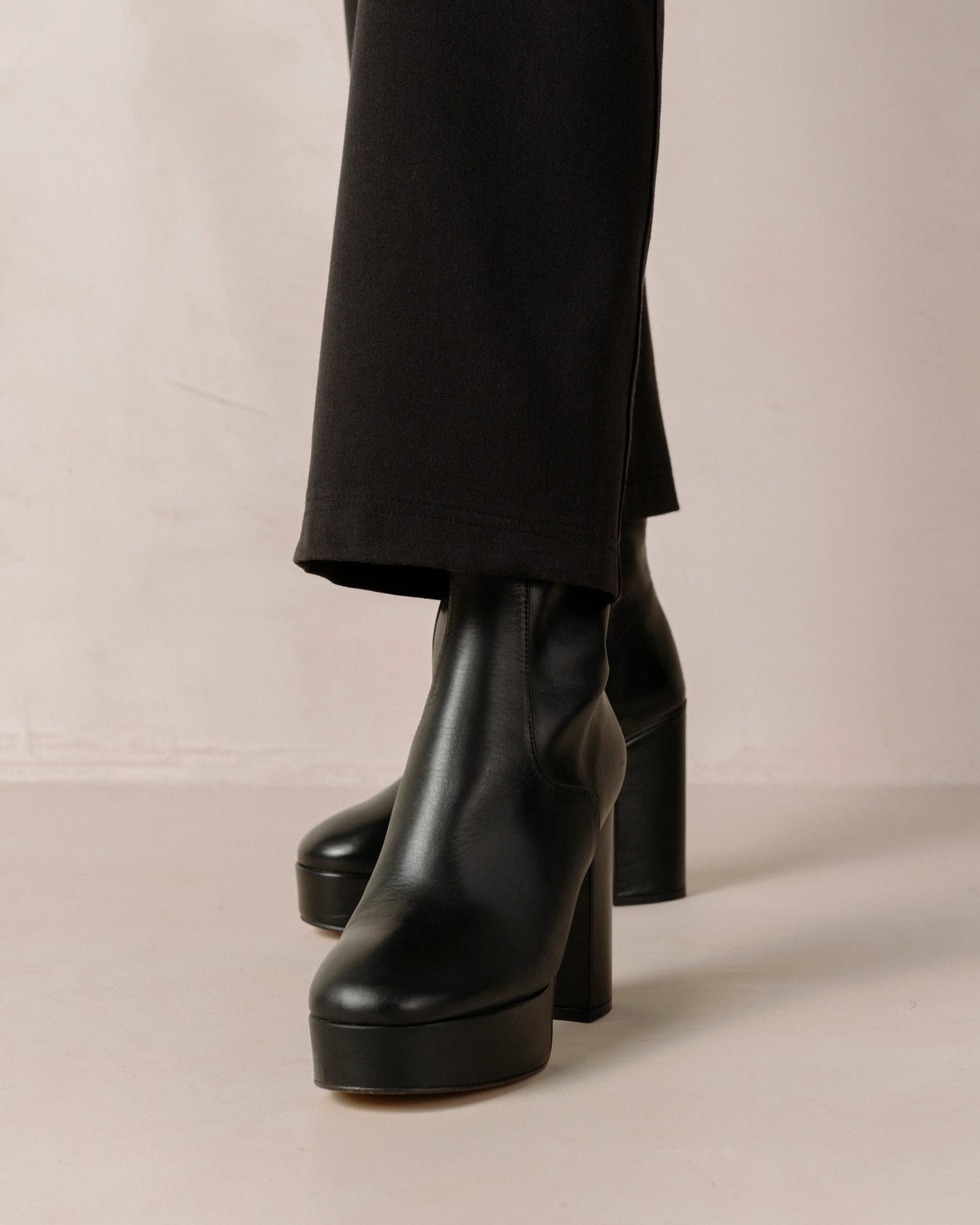 Thunder -  Black