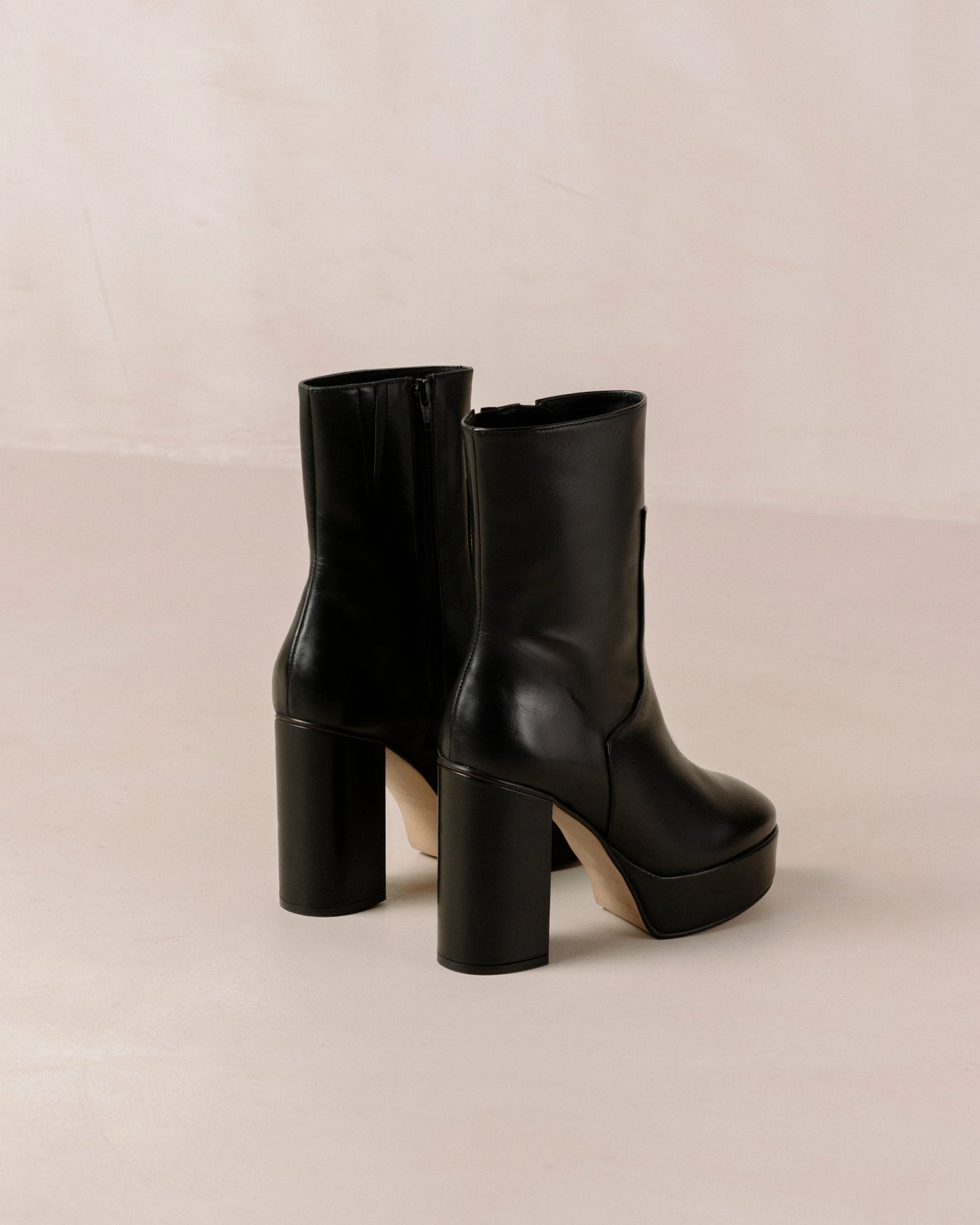 Thunder -  Black