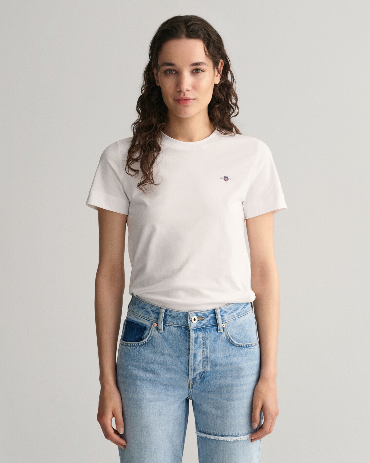 Reg Shield SS T-Shirt - White