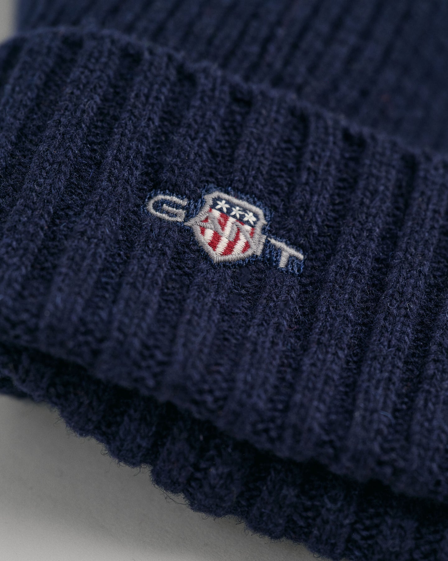 Shield Wool Beanie  - Unisex - Marine