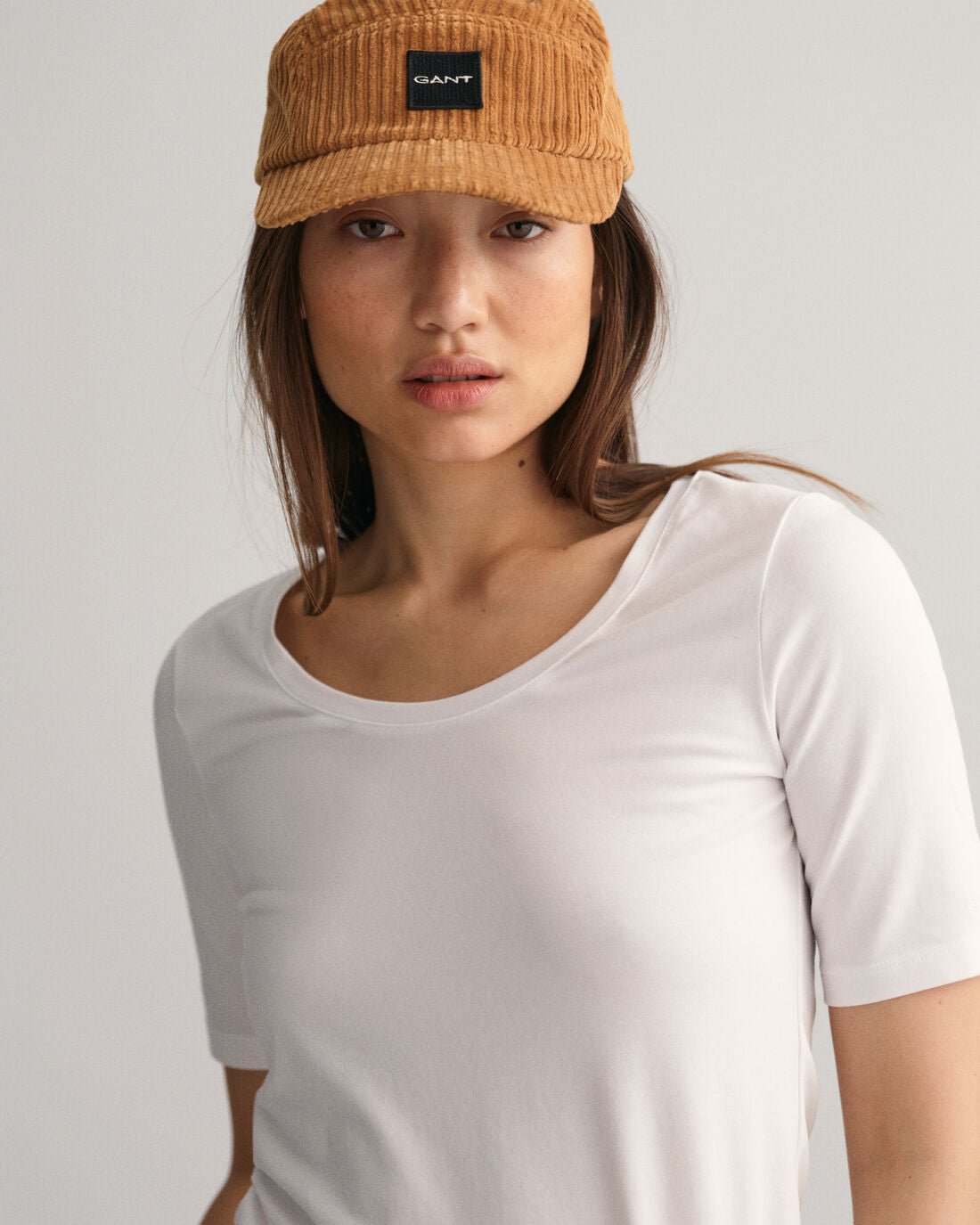Slim Cot/Ela Ss Scoop Neck Top - White