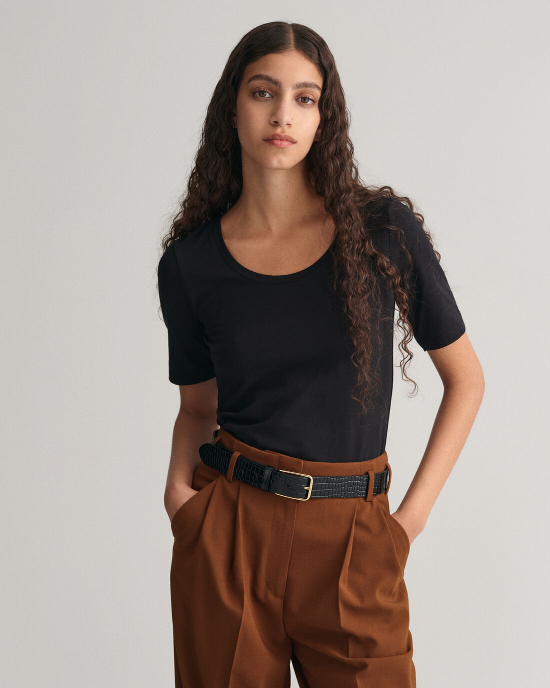 Slim Cot/Ela Ss Scoop Neck Top - Black