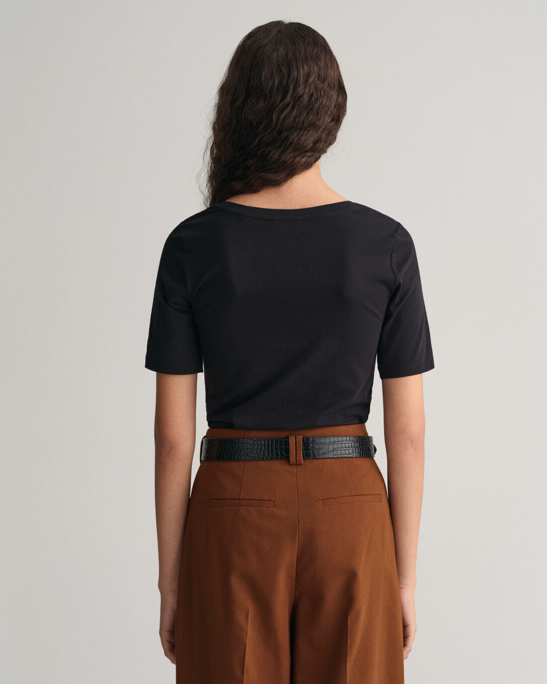 Slim Cot/Ela Ss Scoop Neck Top - Black