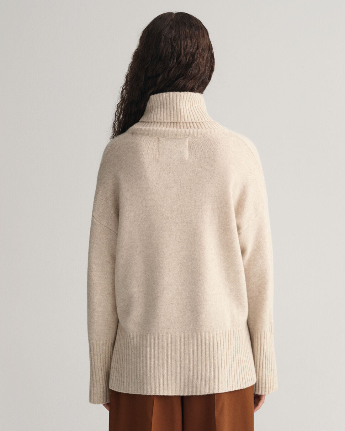 Lounge Rollneck Sweater - Soft Oat