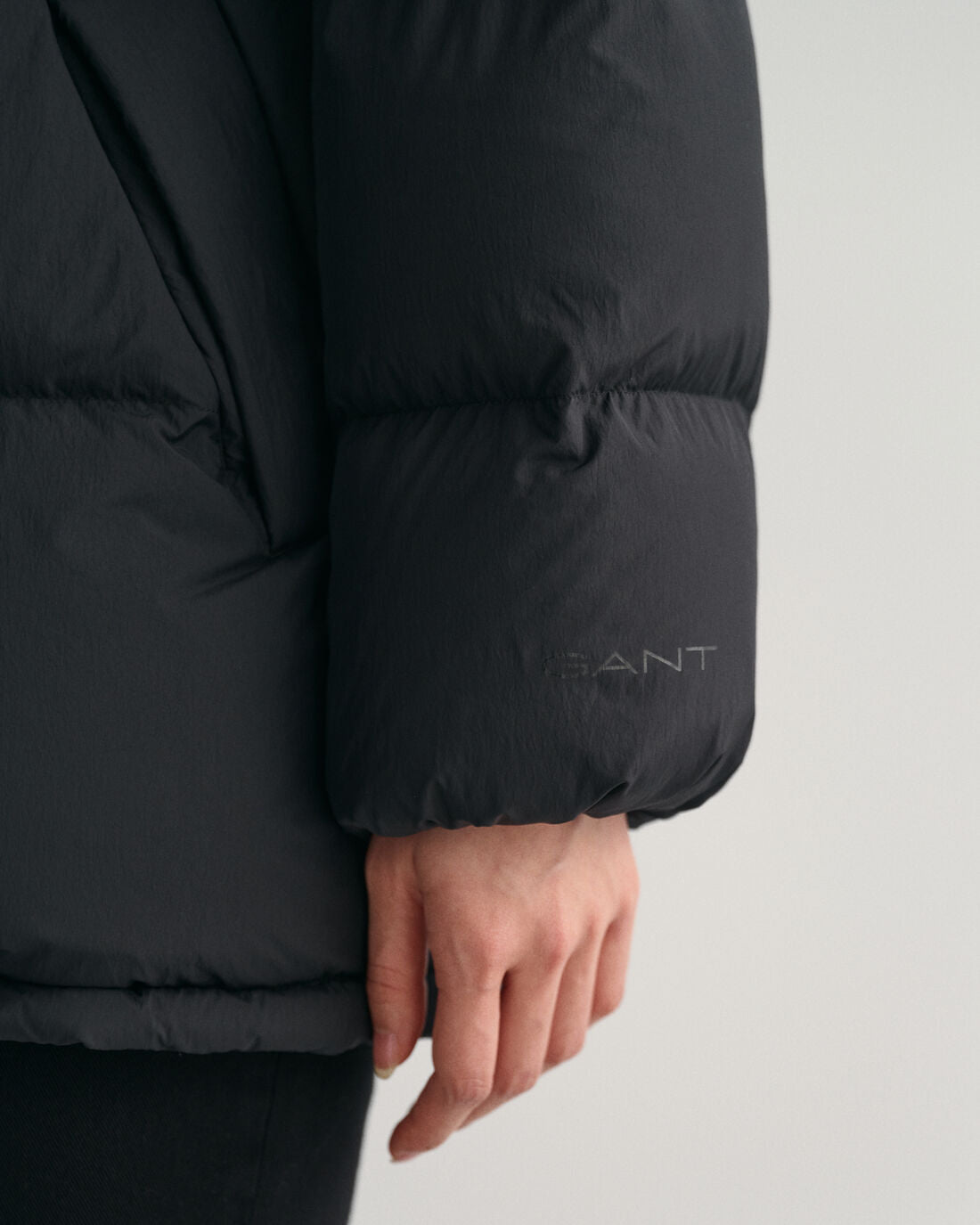 Mid Length Down Jacket - Ebony Black