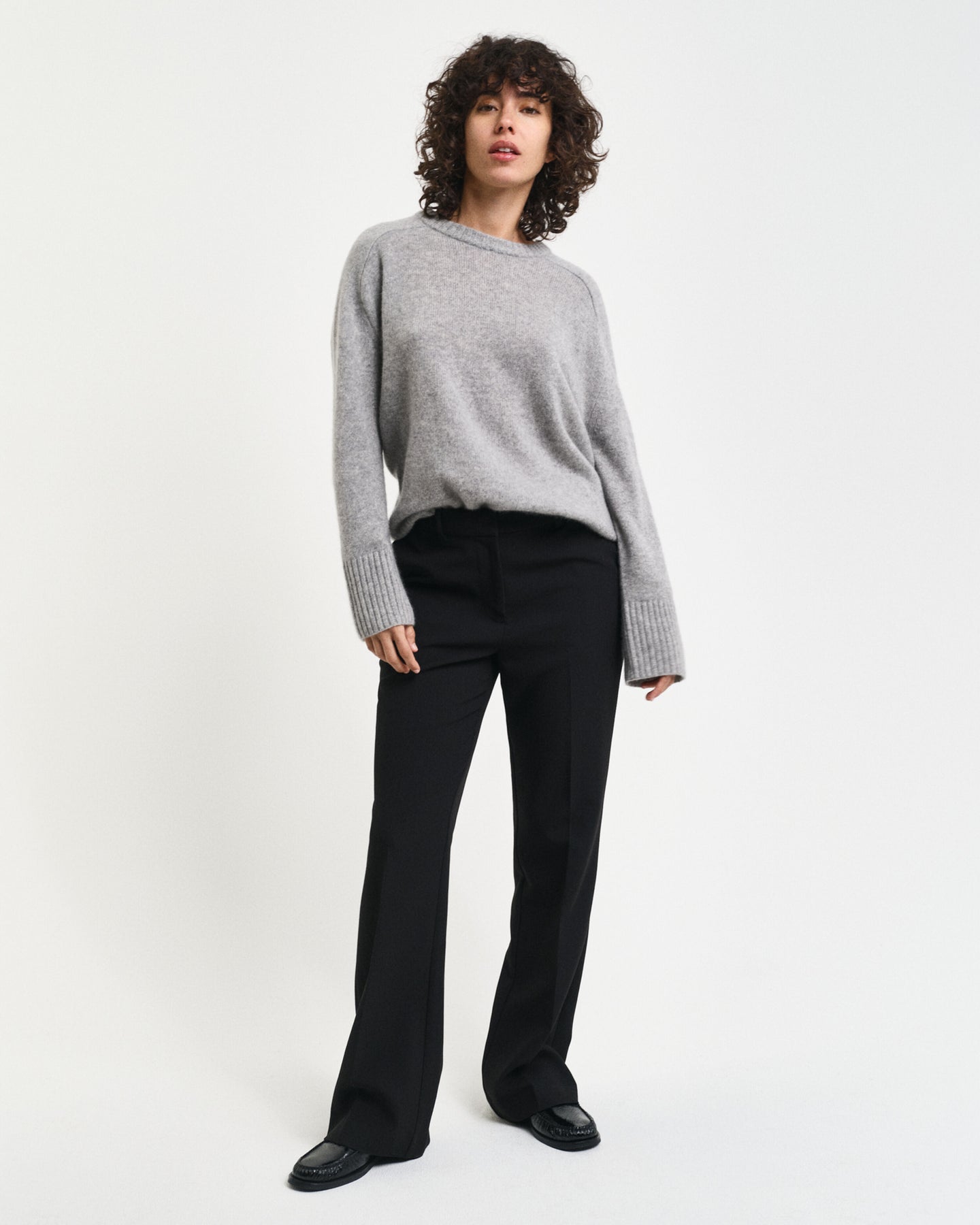 Slim Flare Slack - Svart