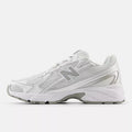 New Balance 740 White