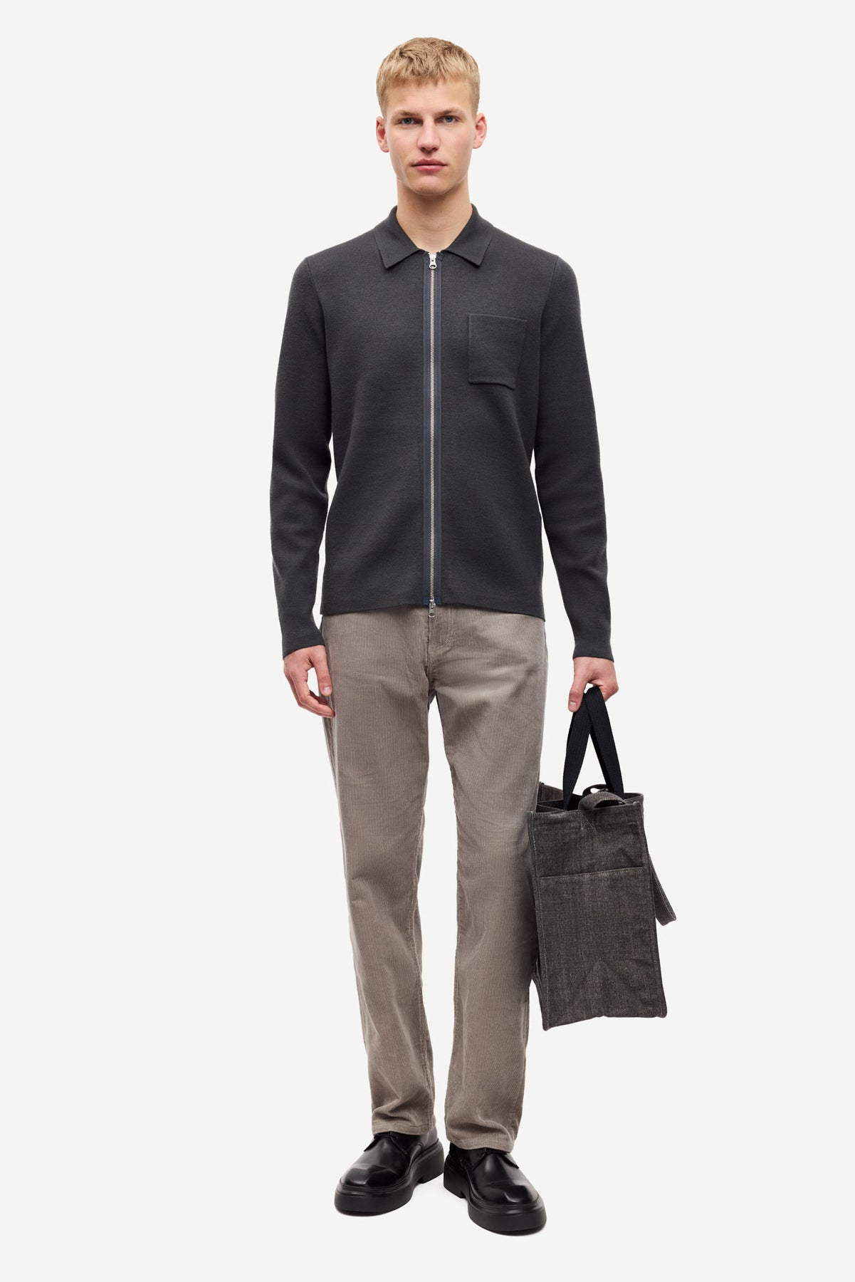 Guna X Zip - Black Oyster