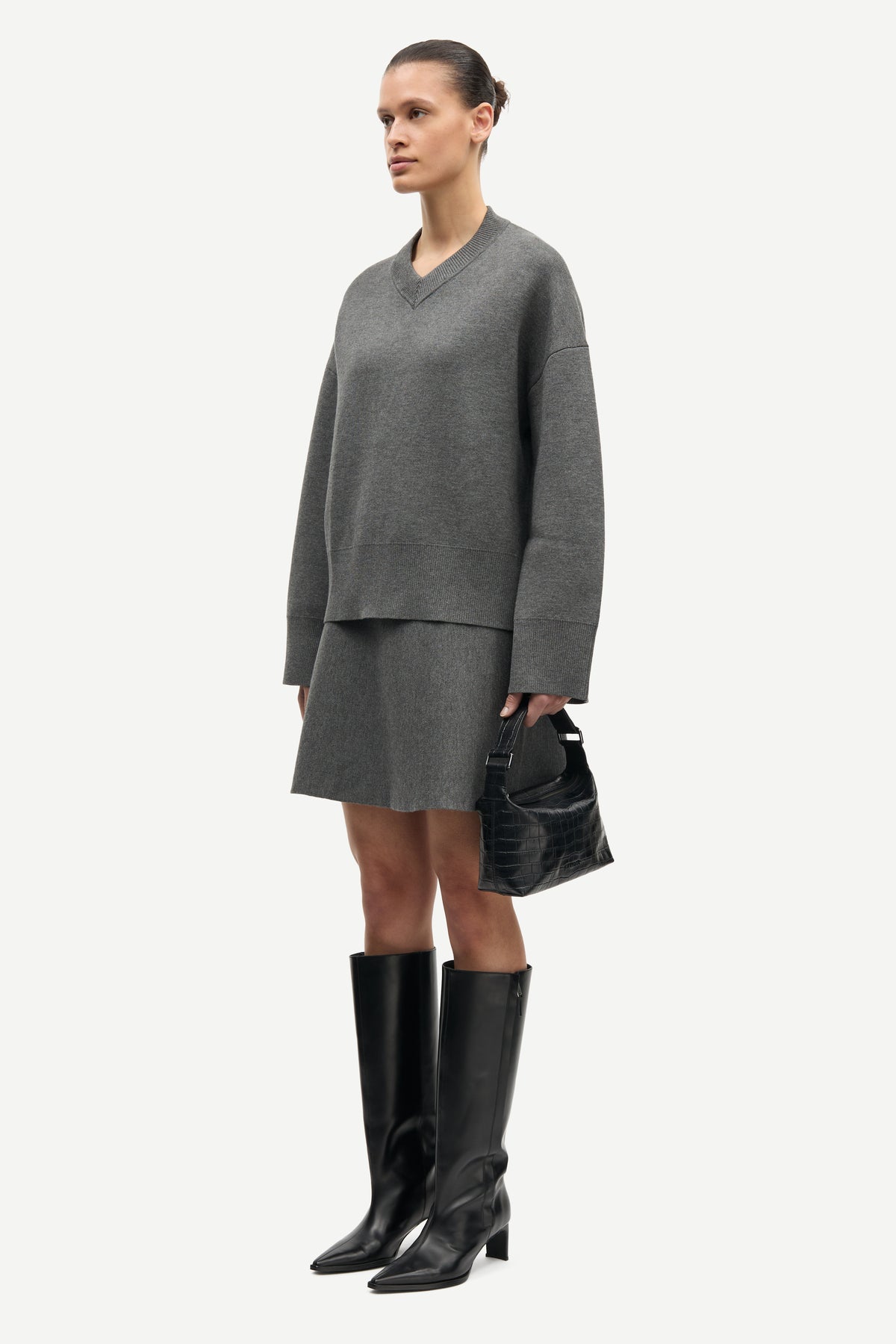 Salula V-Neck - Mörkgrå