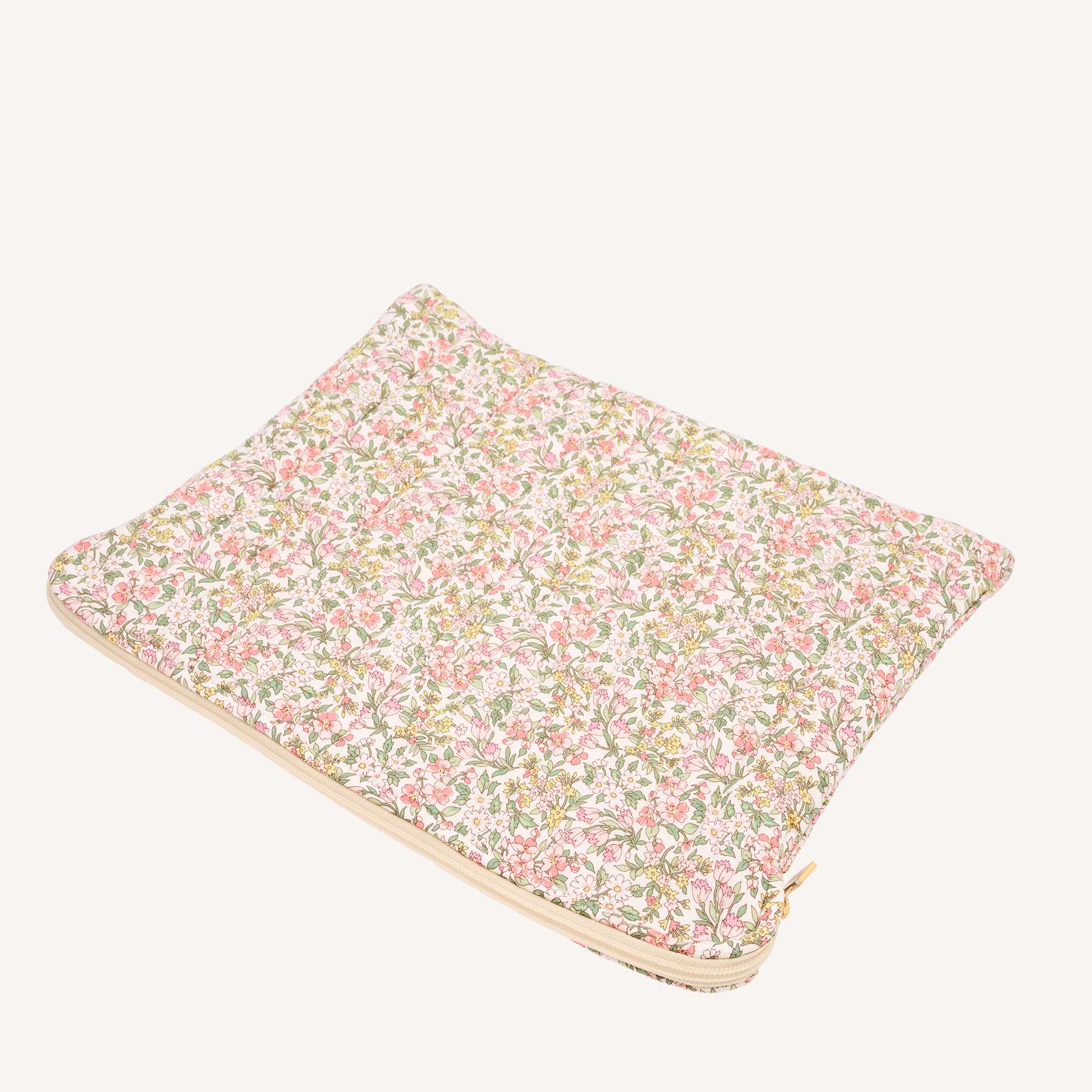 Mac Cover Mw Liberty - Nazanin