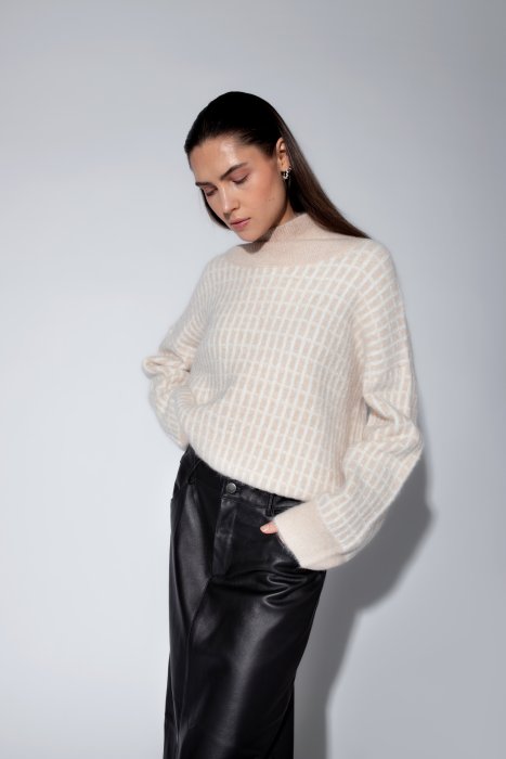 Vega Sweater - Beige