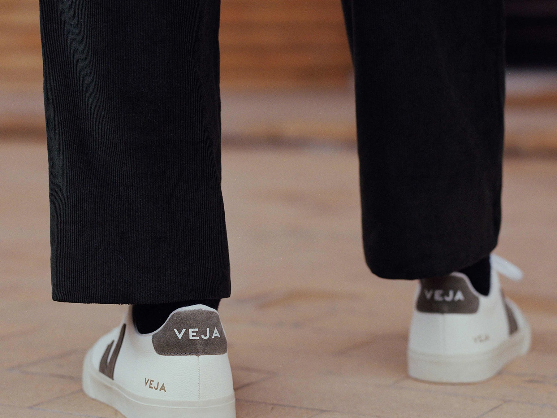 Veja Campo Chromefree Leather - Extra White Khaki