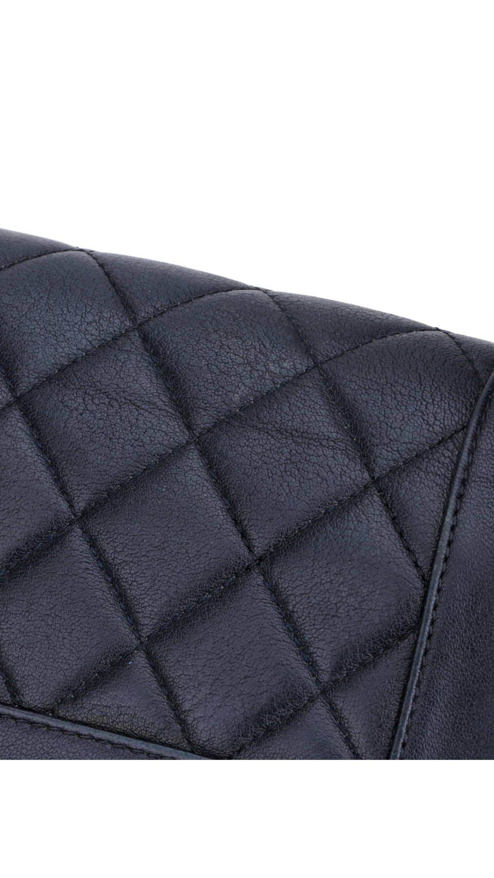 Chanel Mademoiselle Flap Bag Medium - Mörkblå