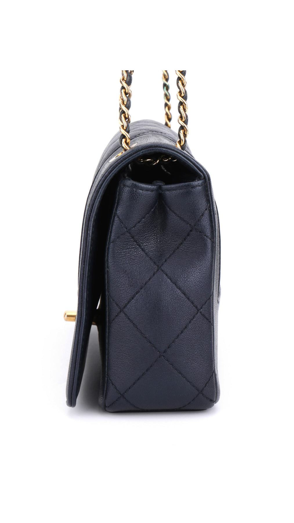 Chanel Mademoiselle Flap Bag Medium - Mörkblå