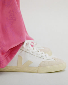 Volley Canvas - White Pierre