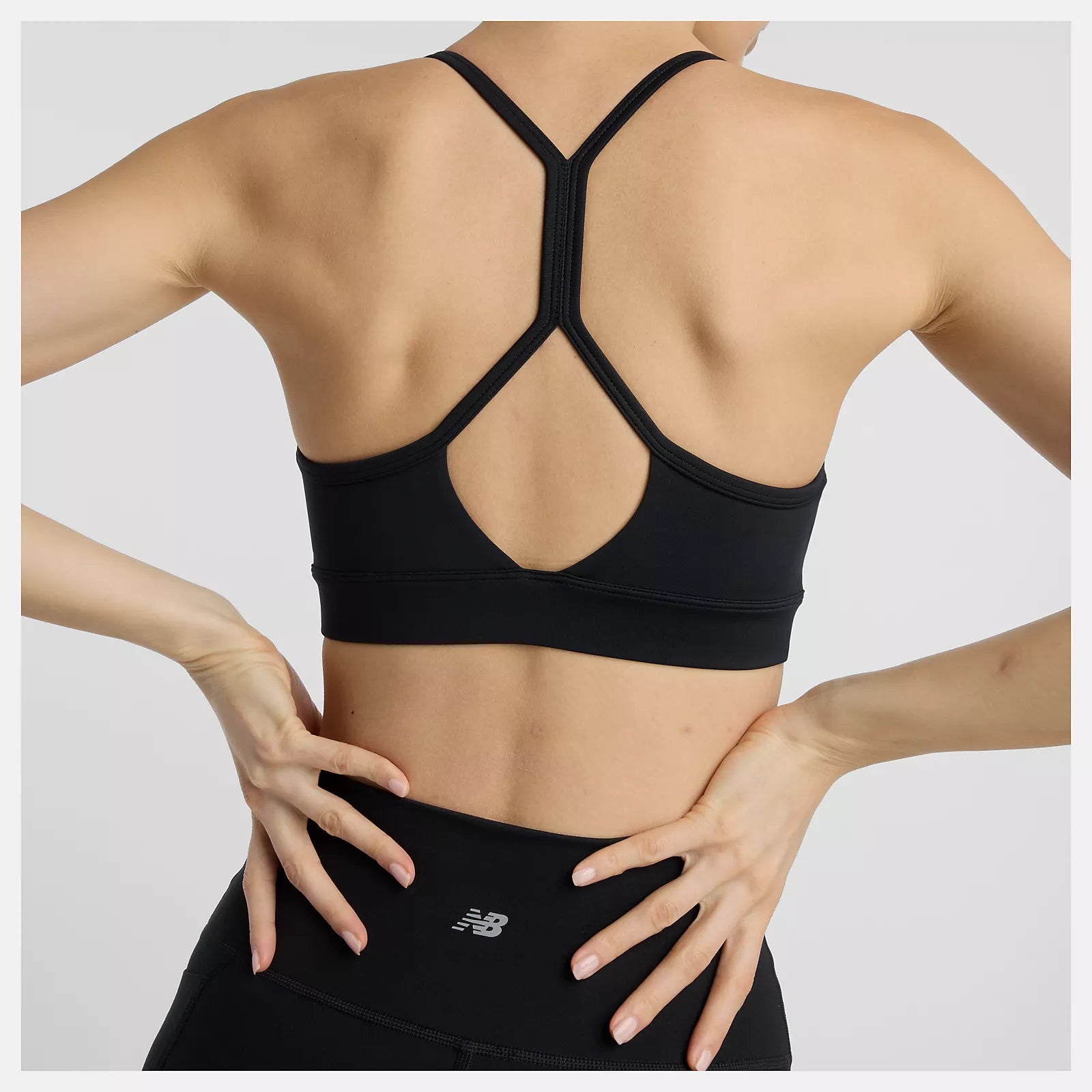Nb Essential Yoga Bra - Black
