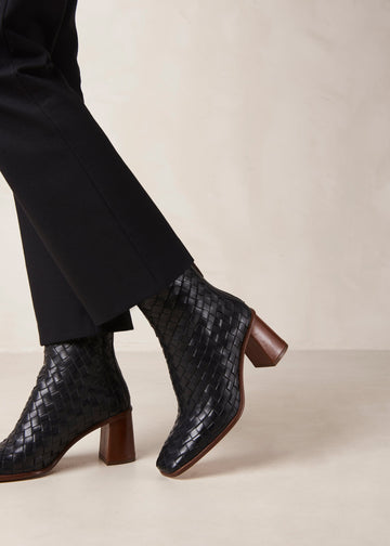 West Braided Leather - Black
