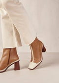 West Retro -  Camel Cream