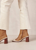 West Retro -  Camel Cream