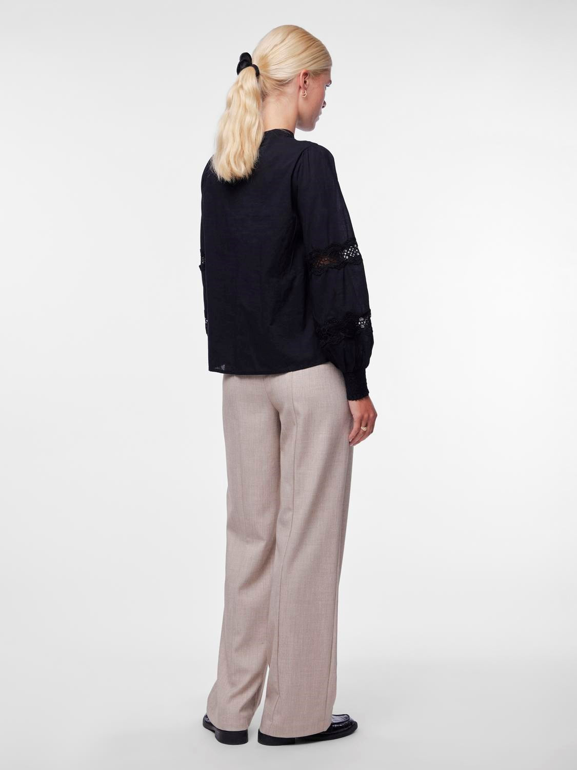 Yasnelsa Ls Top S. - Black