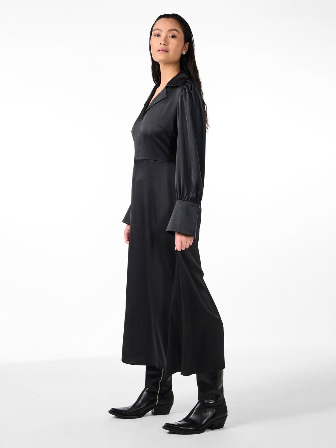 Yaspella Ls Long Dress - Svart