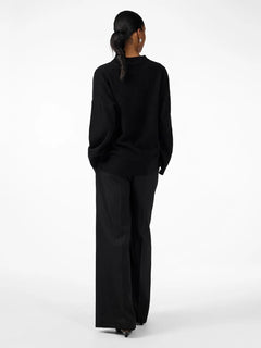 Yasemilie O-Neck Knit Pullover - Black