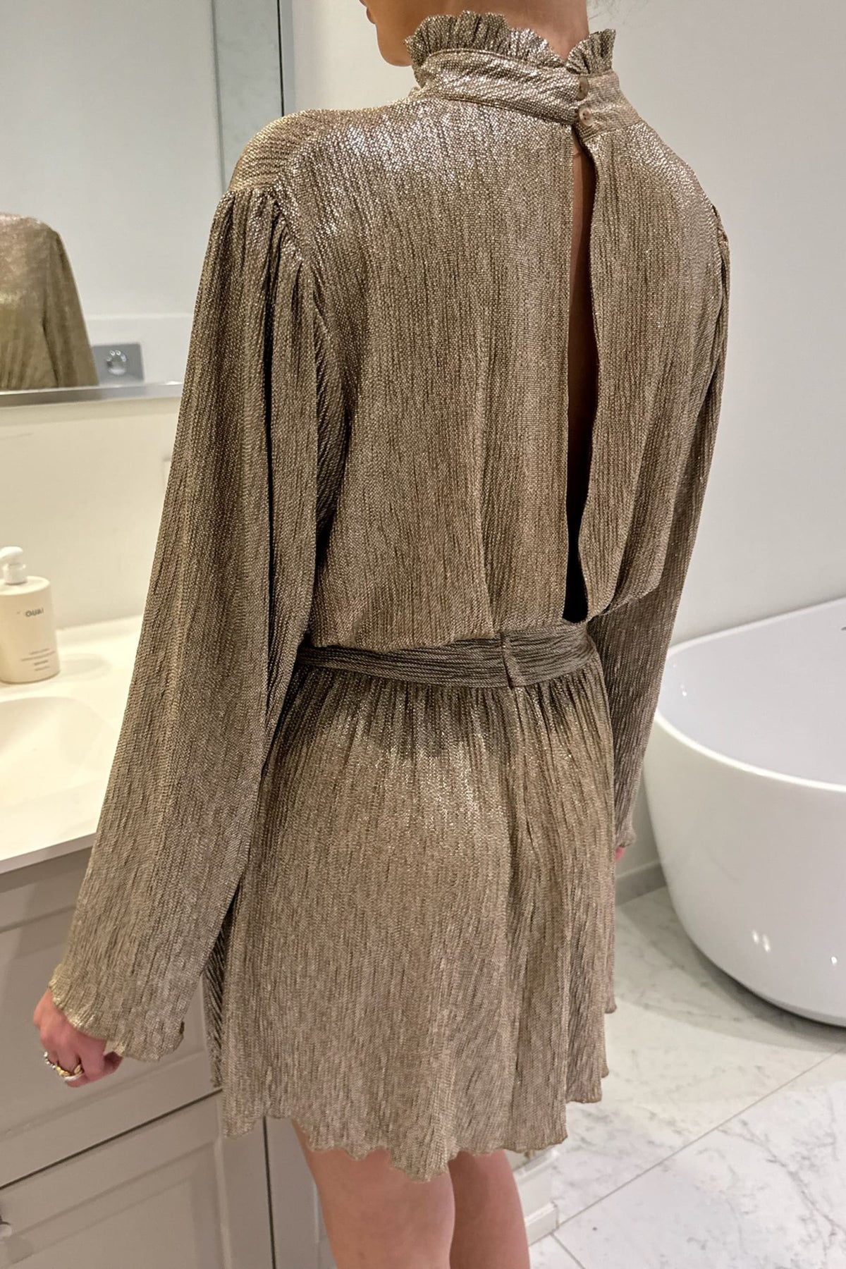 Thelmaic Dress - Gold Glitter