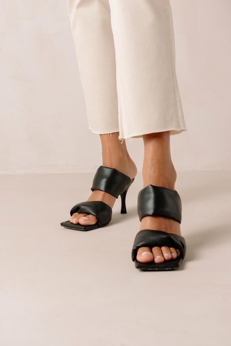 Twist Strap - Black