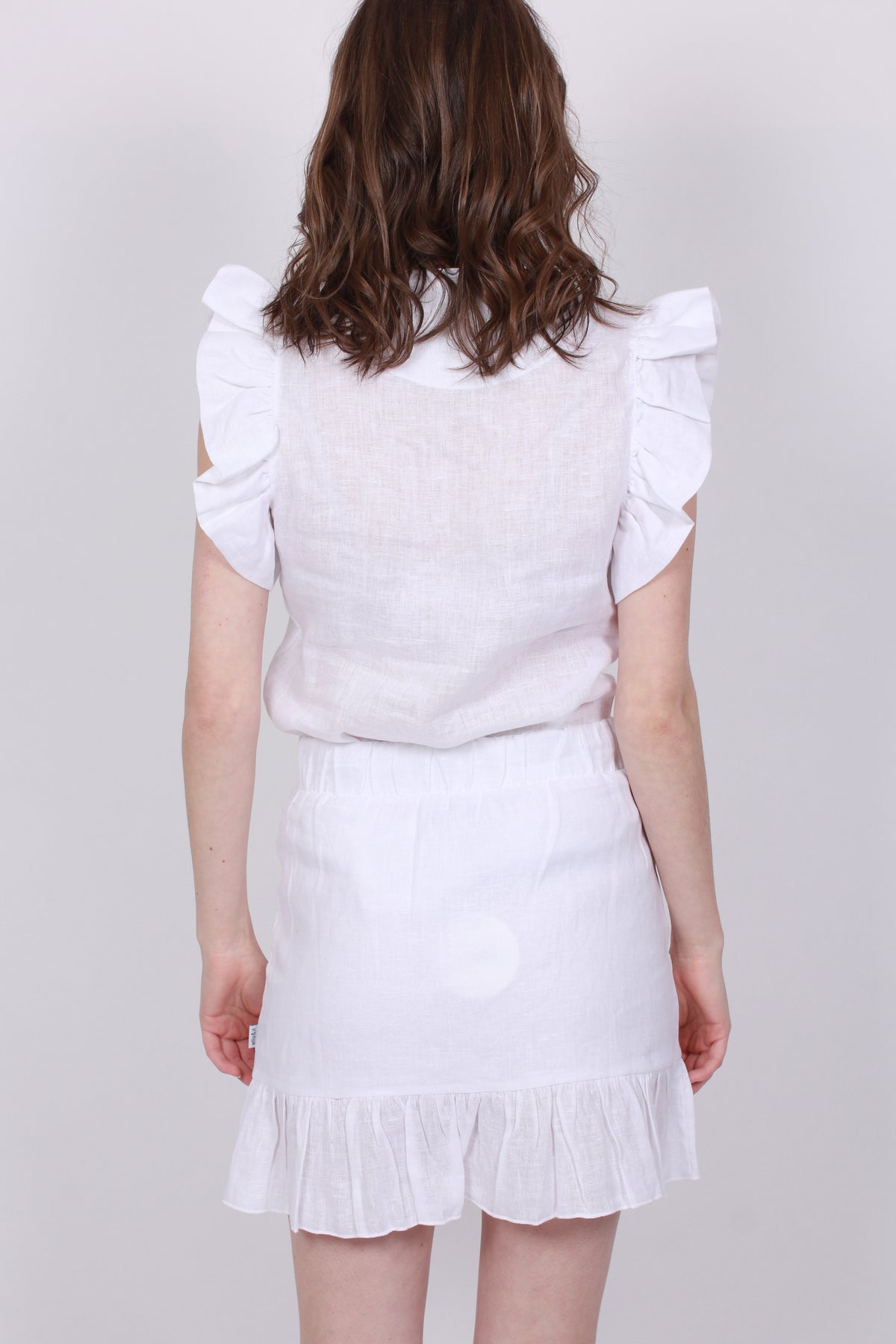 Pauline Linen Shirt - White - Ella & il - T-skjorter & Topper - VILLOID.no