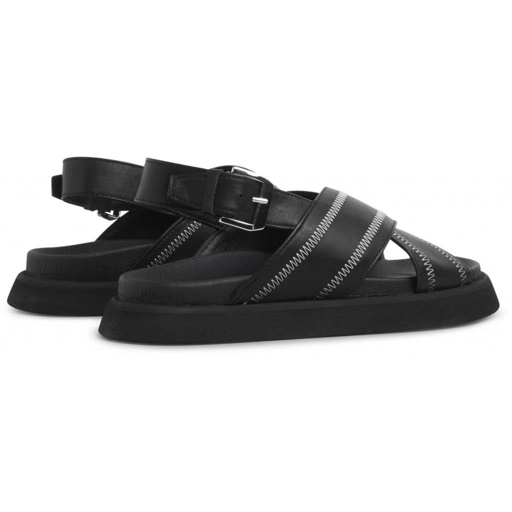 Yodi Stitched - Black Leather