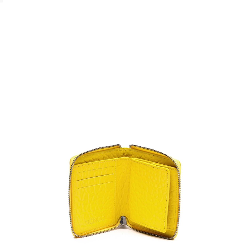 113 New Zealand - Yellow