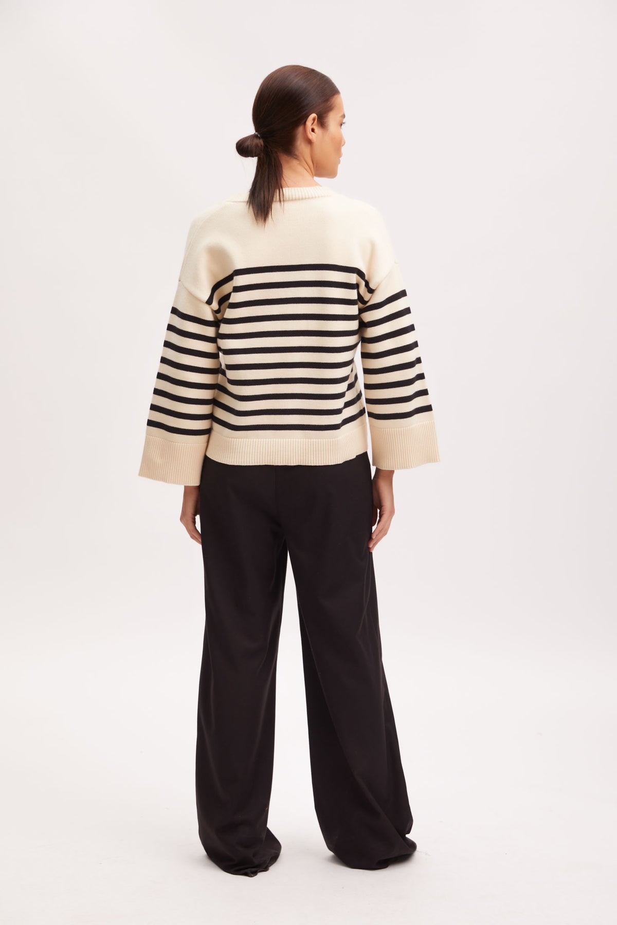 EmblaGZ Cardigan - Black/Off White