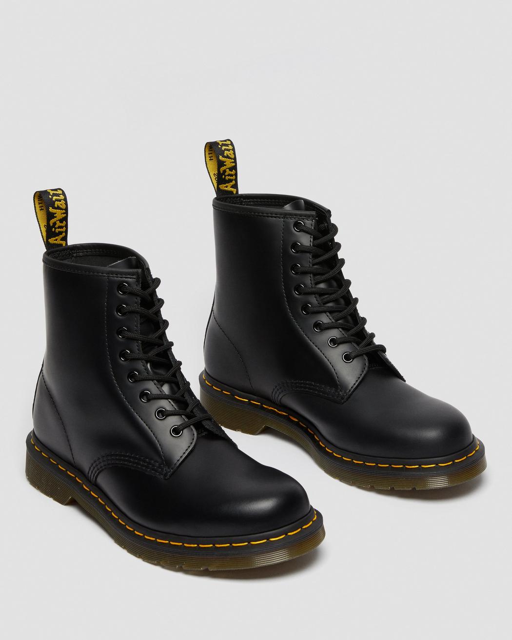 1460 Smooth Leather Lace Up Boots - Black Vintage