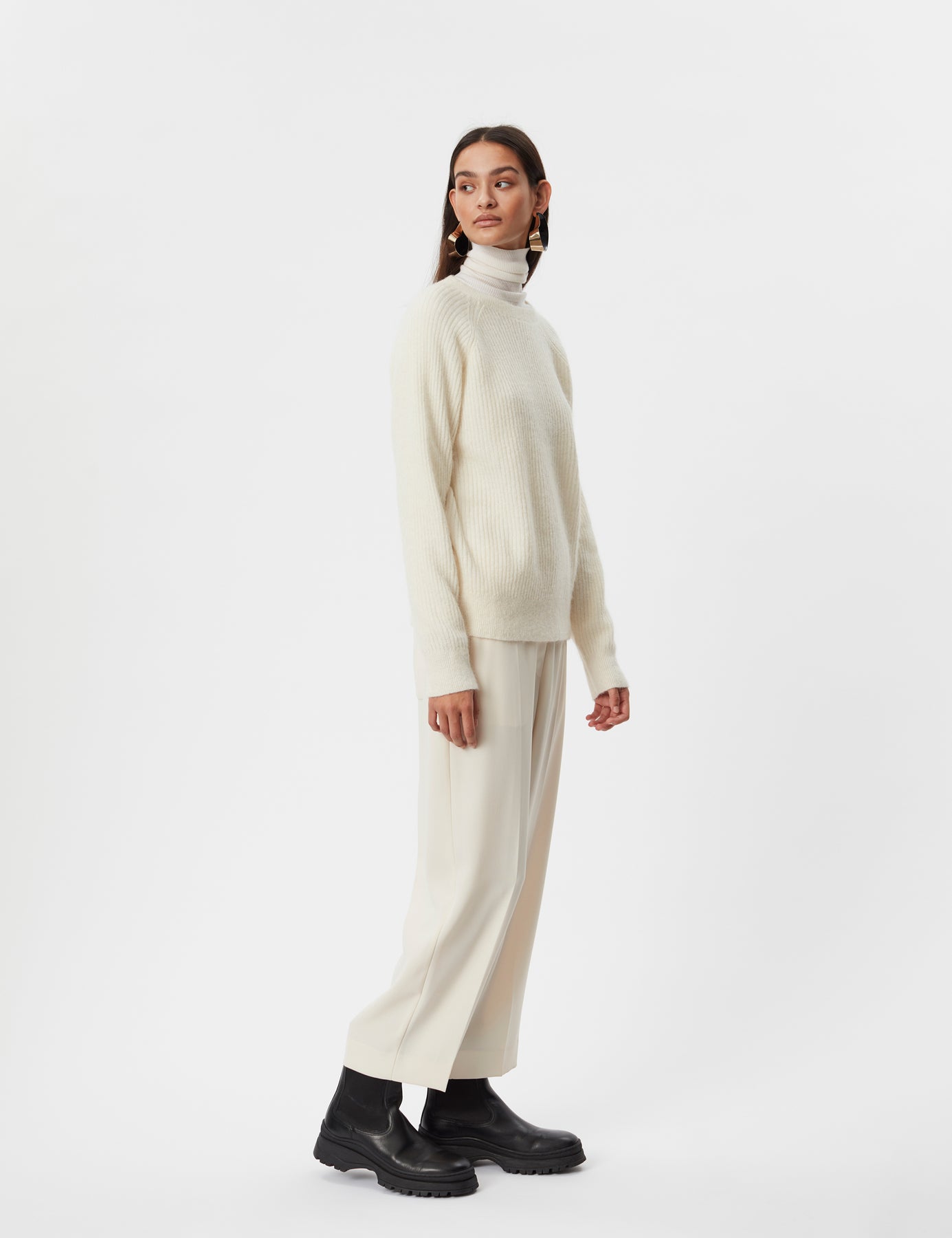 Day Essence - Ivory Shade