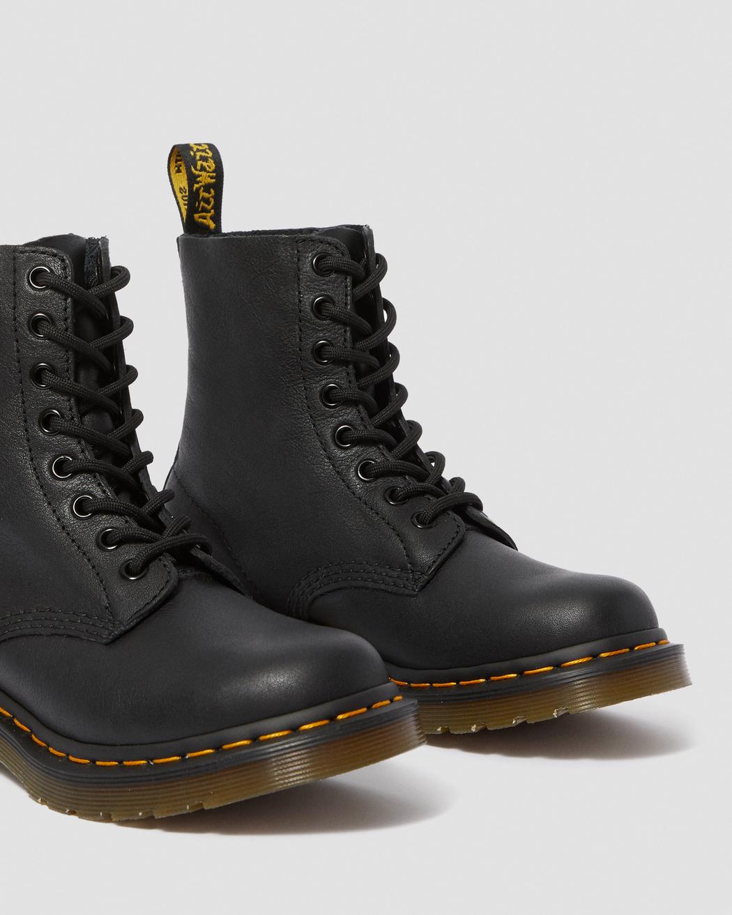 Dr.Martens 1460 - Pascal Black Virginia - Dr.Martens - Sko - VILLOID.no