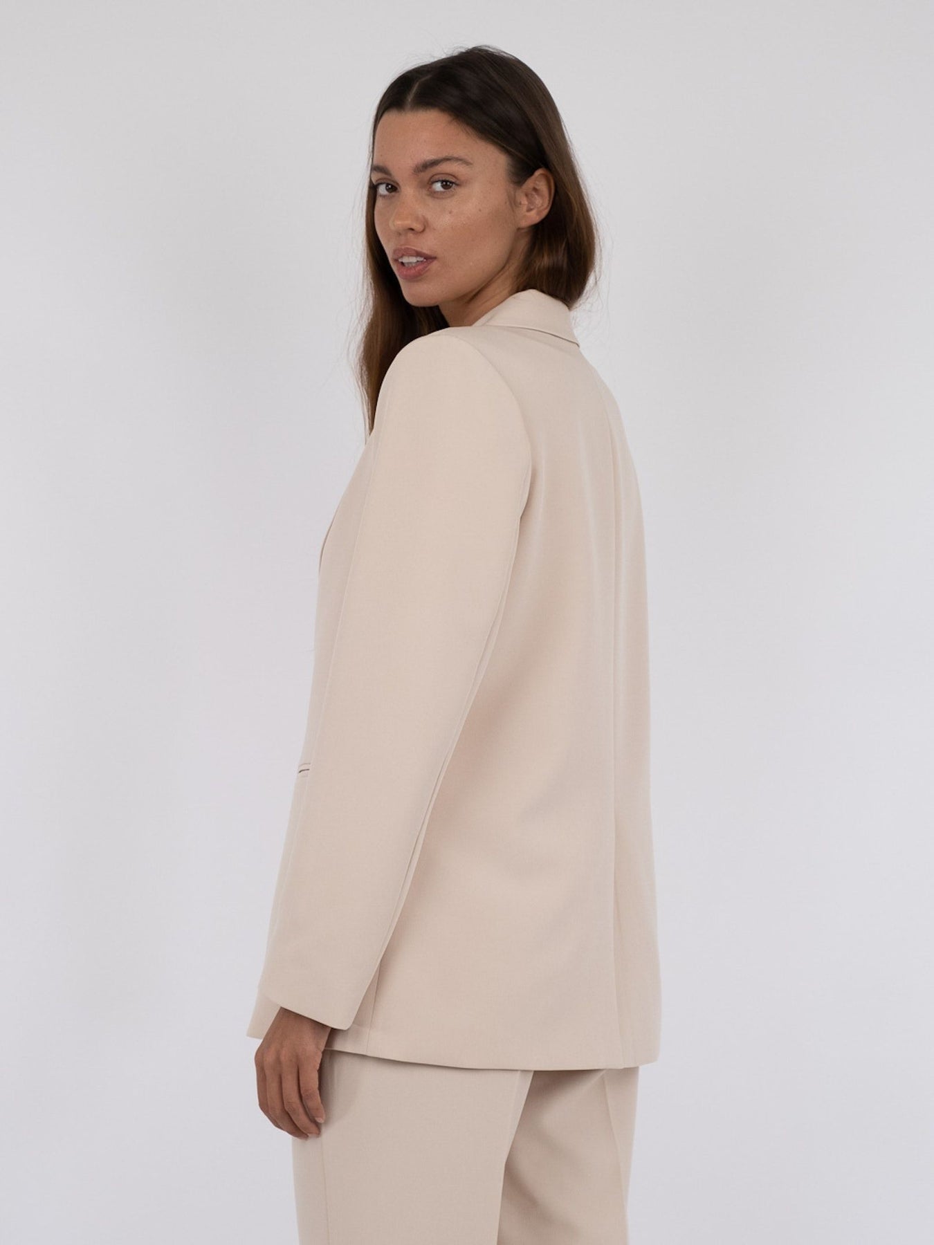 Avery Suit Blazer - Sand