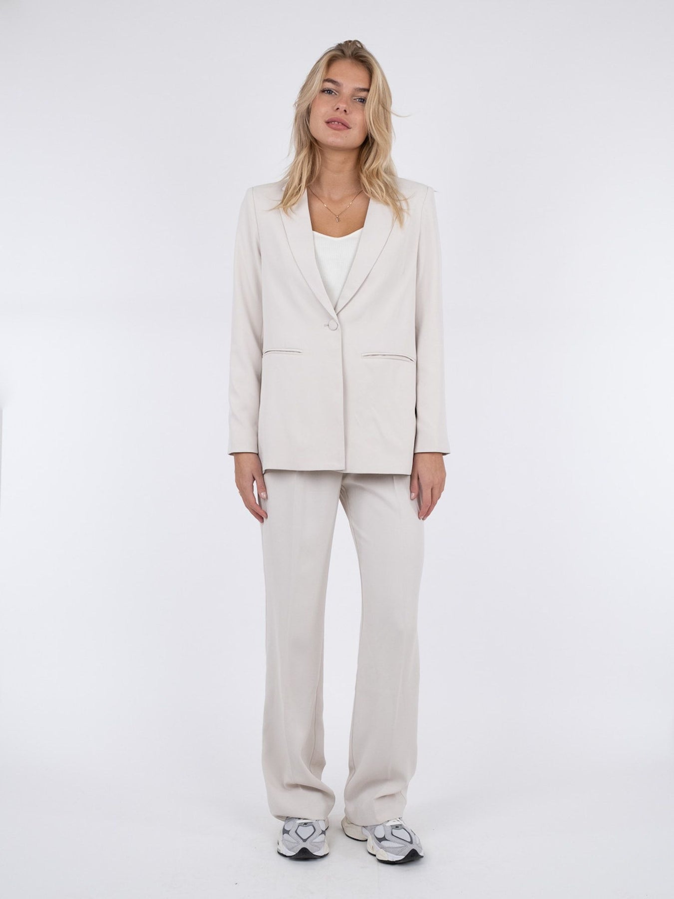 Avery Woven Blazer - Ivory