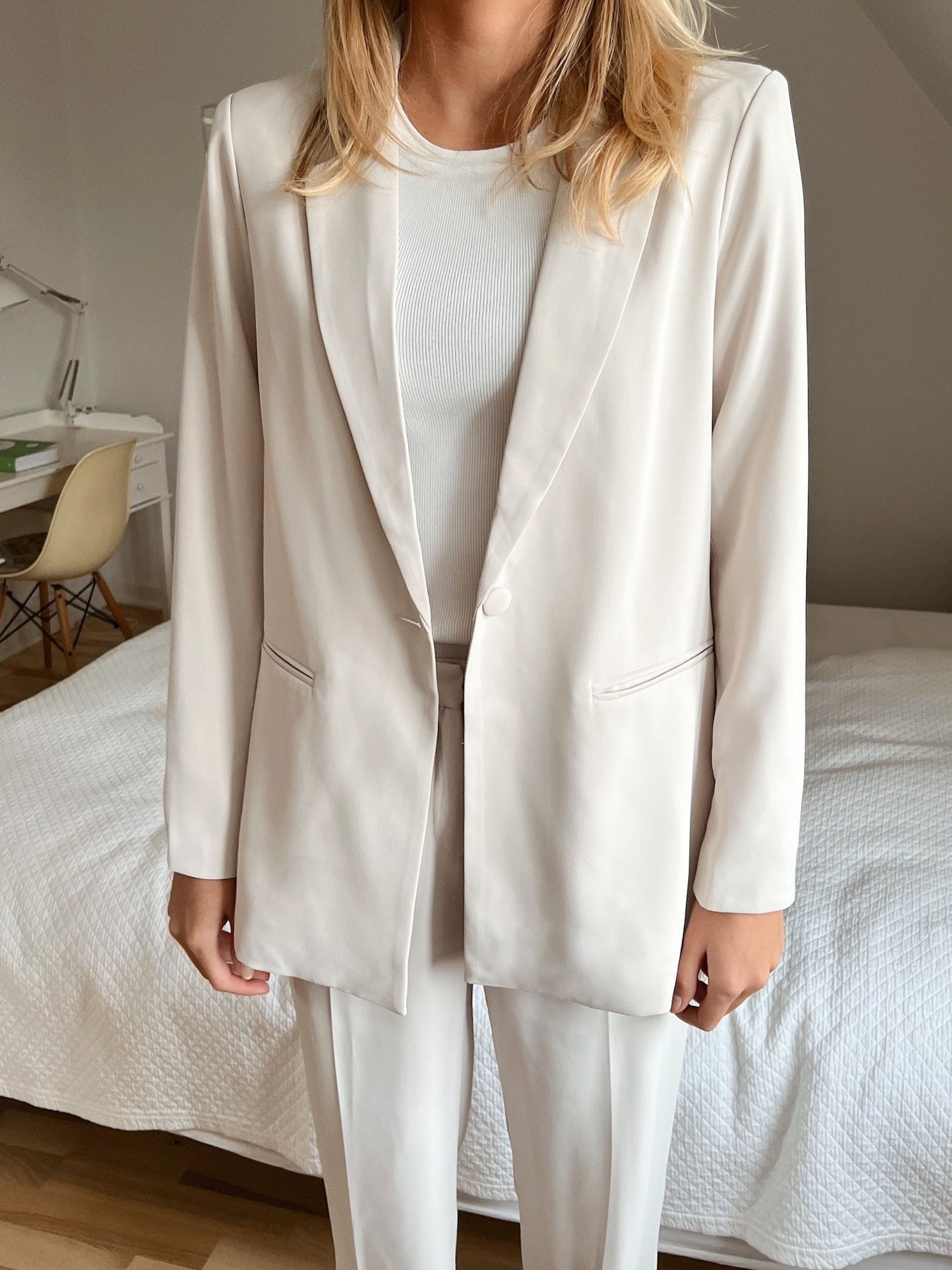 Avery Woven Blazer - Ivory