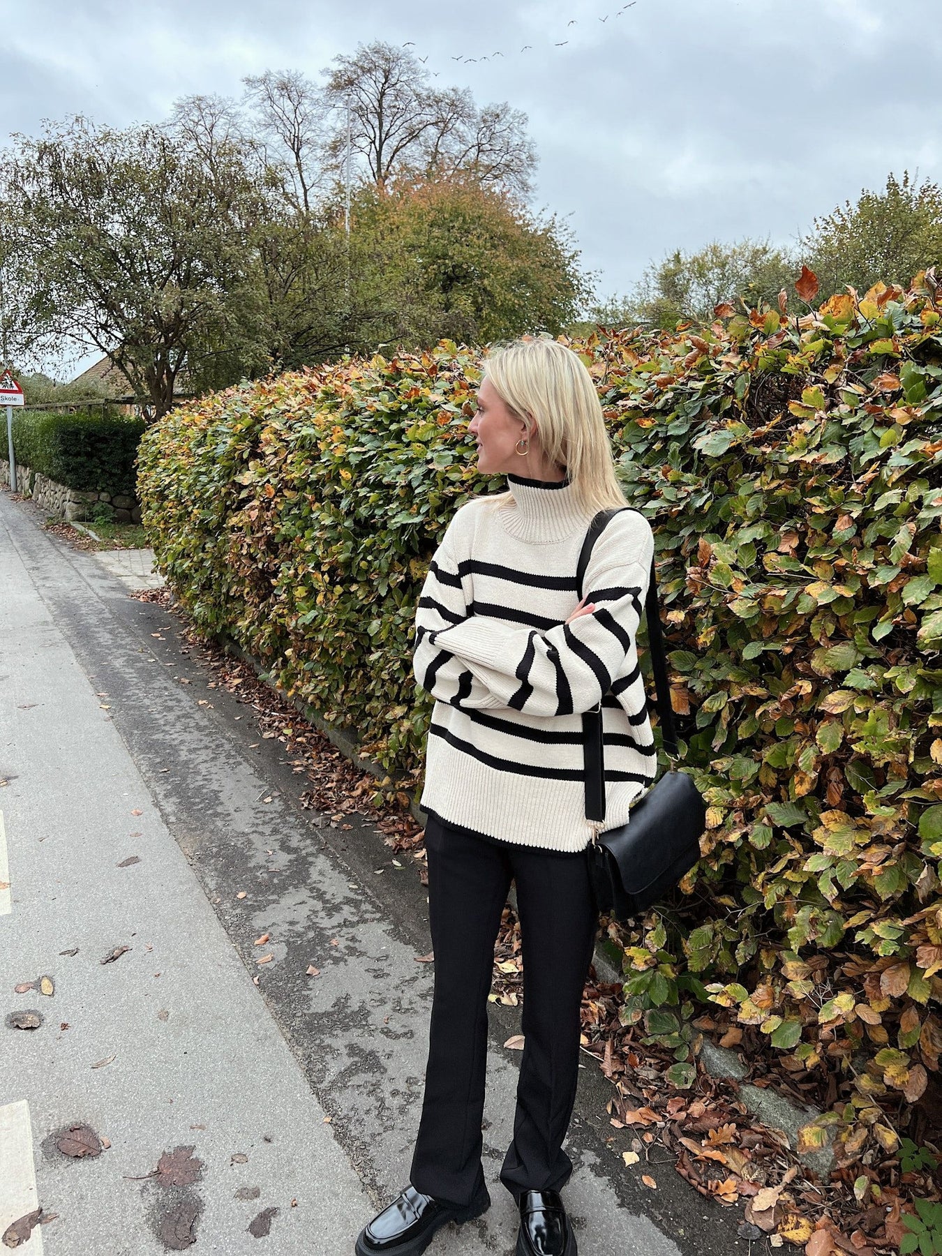 Fanning Stripe Knit Blouse - Sand